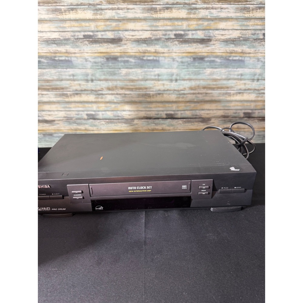 Toshiba VCR W-603 Black Good 4-Head Hi-Fi Stereo Pro Drum Auto Clock Set VHS